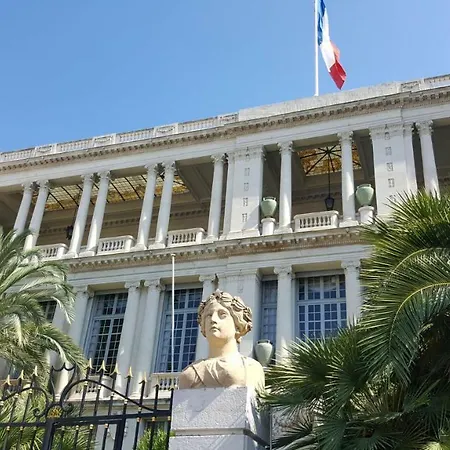 Center Nice,1 , 2 Balcons Apartman