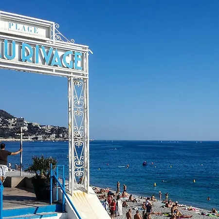 Center Nice,1 , 2 Balcons