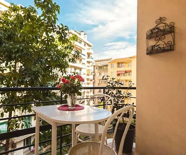 Appartement Center Nice,1 , 2 Balcons